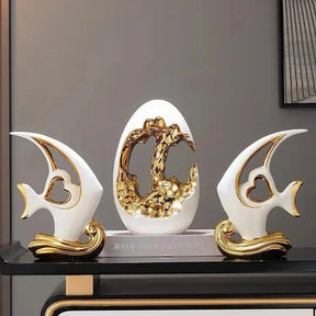 Aura of Gold & Silver Decor