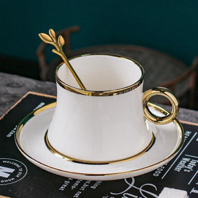 Queen's Ring Tea Set